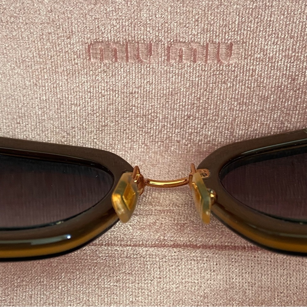 MIU MIU SMU07O KAY-0A7 Retro Sunglasses Black/ Gold - Picture 12 of 16